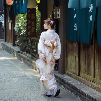 Tradicinis Japonų Kimono Moterų Japonija Stiliaus Smėlio Spalvos Gėlių Spaudinių Yukata Chalatas Haori Japonų Geiša Kimono Pavasario, Nauja